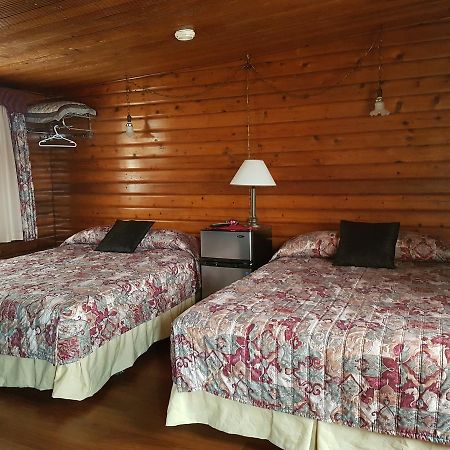 Flamingo Motel Cranbrook Extérieur photo
