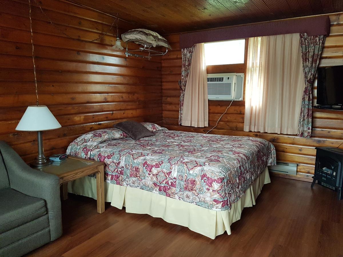 Flamingo Motel Cranbrook Extérieur photo